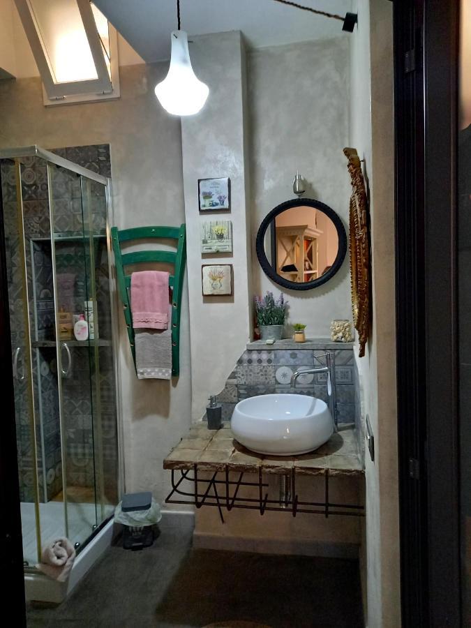 Art Deco City Center Near The Beach! Terracina Buitenkant foto